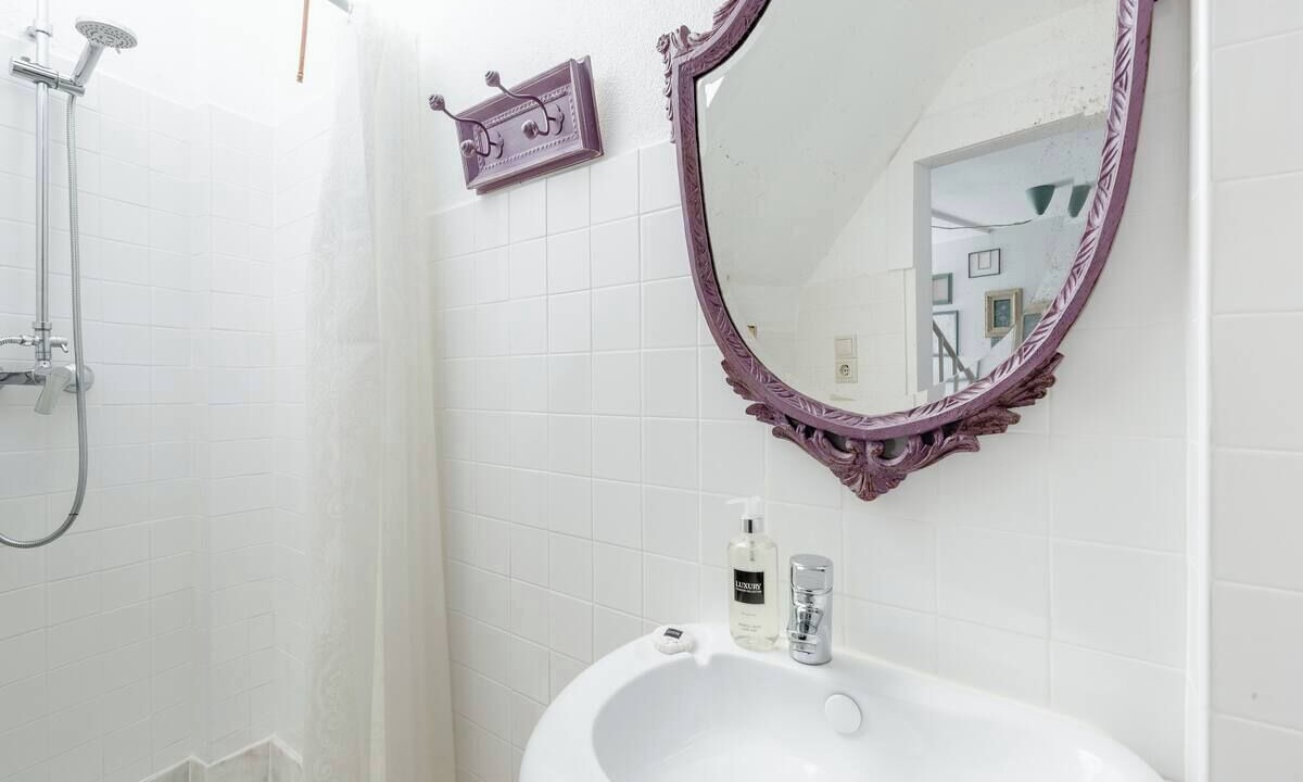 Photo of Bathroom in Avintes