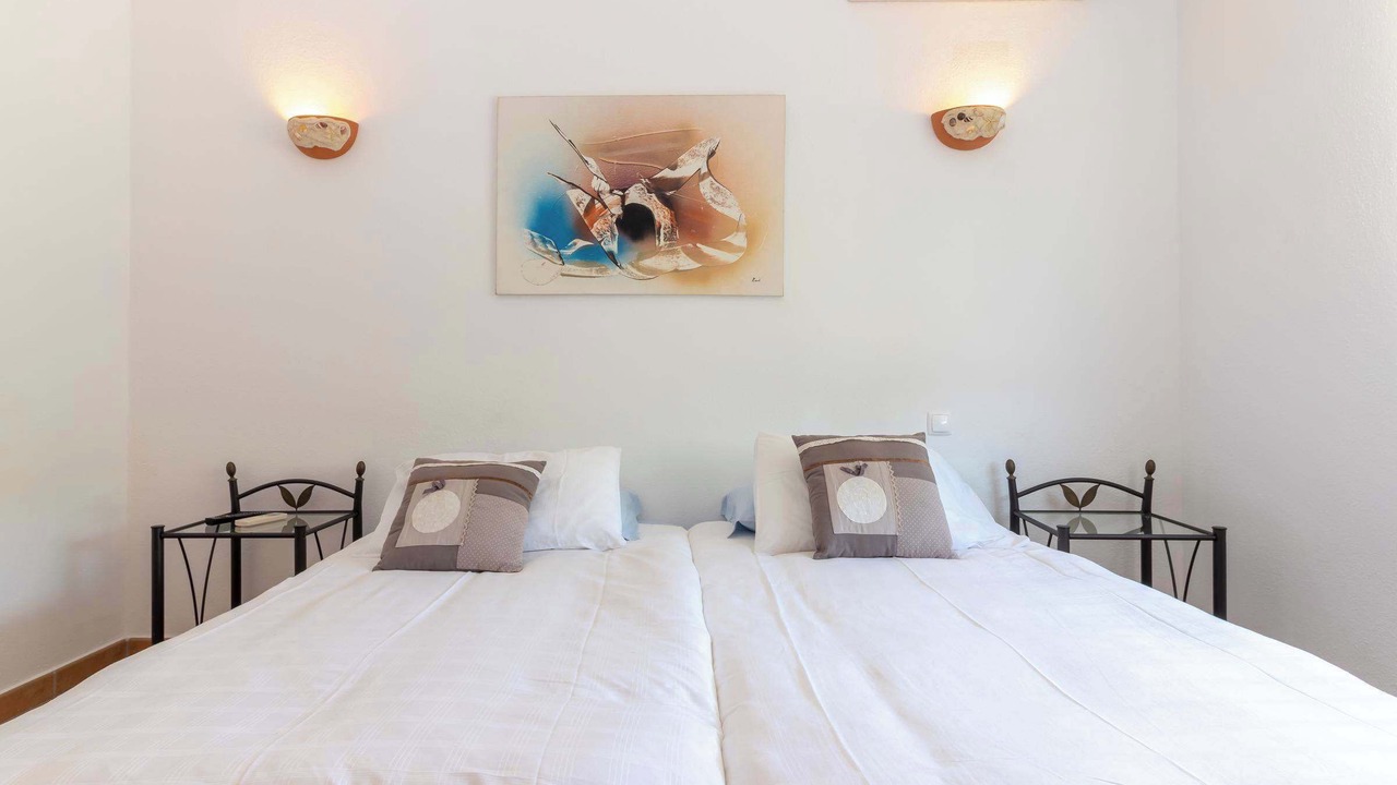 Photo of Bedroom in Vale de Centianes
