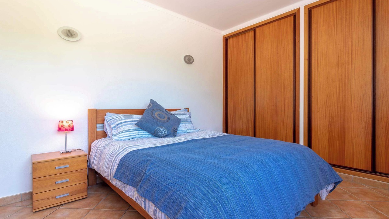 Photo of Bedroom in Vale de Centianes