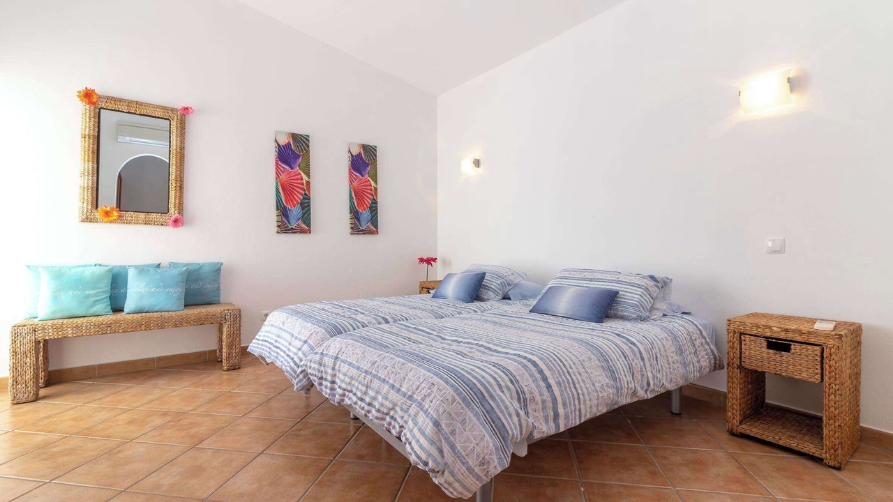 Photo of Bedroom in Vale de Centianes