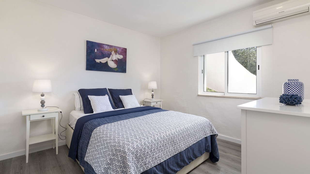 Photo of Bedroom in Mato Serrao