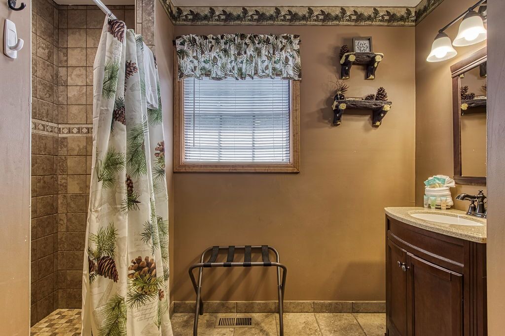 Photo of Bathroom in Sevierville