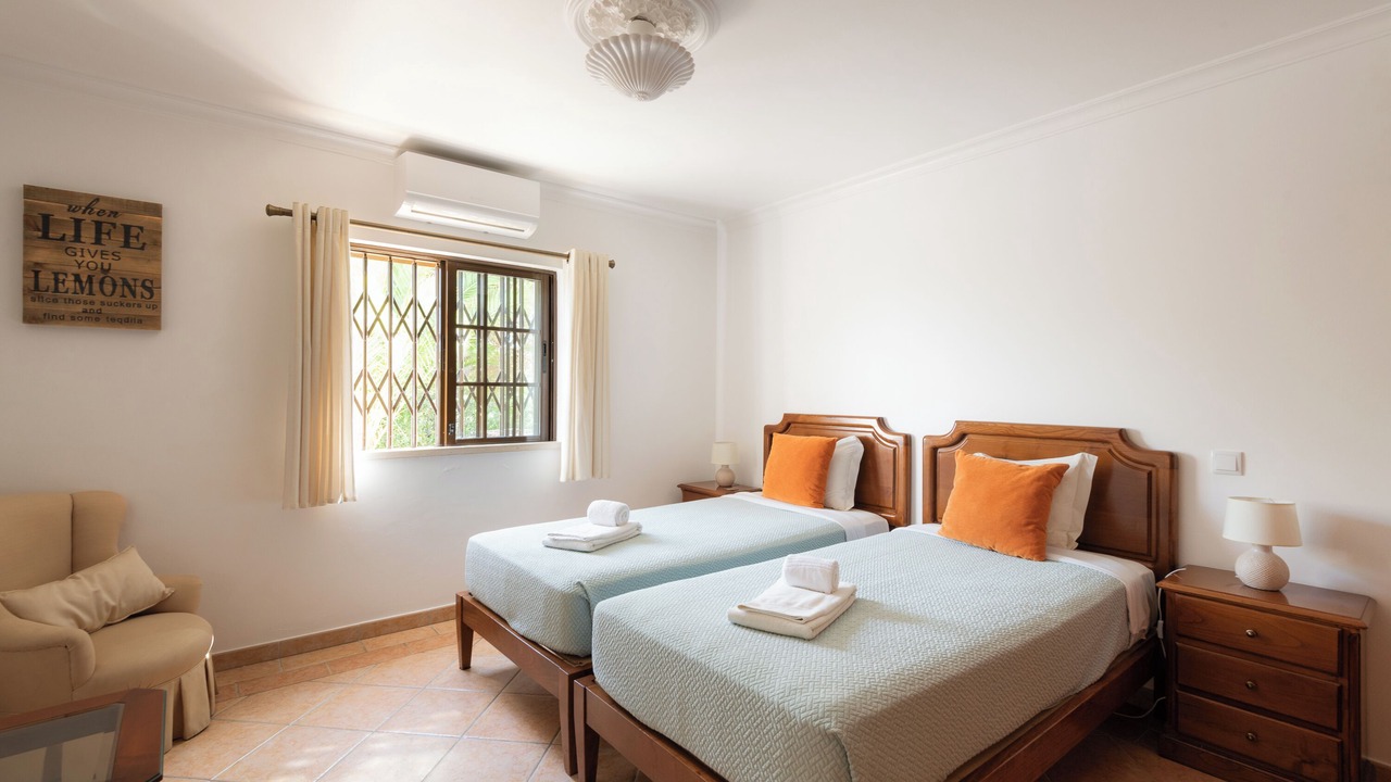 Photo of Bedroom in Vale de Parra