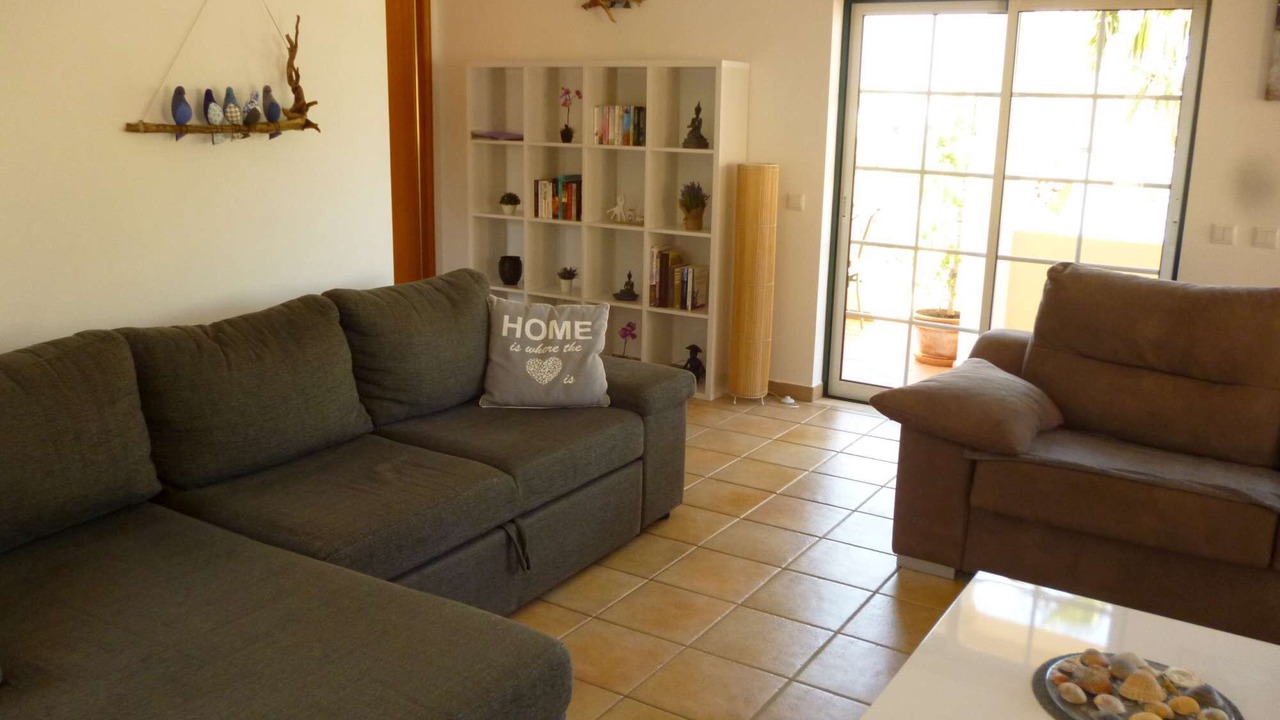 Photo of Livingroom in Canada