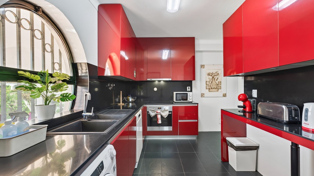 Photo of Kitchen in Quarteira