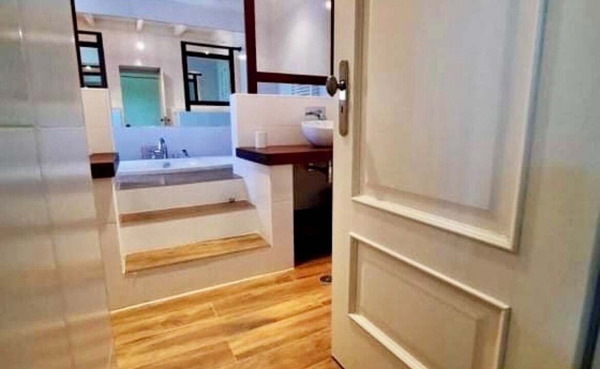 Photo of Bathroom in Bordeira