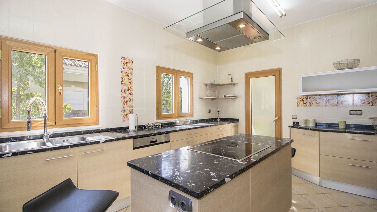 Photo of Kitchen in Vale do Garrao
