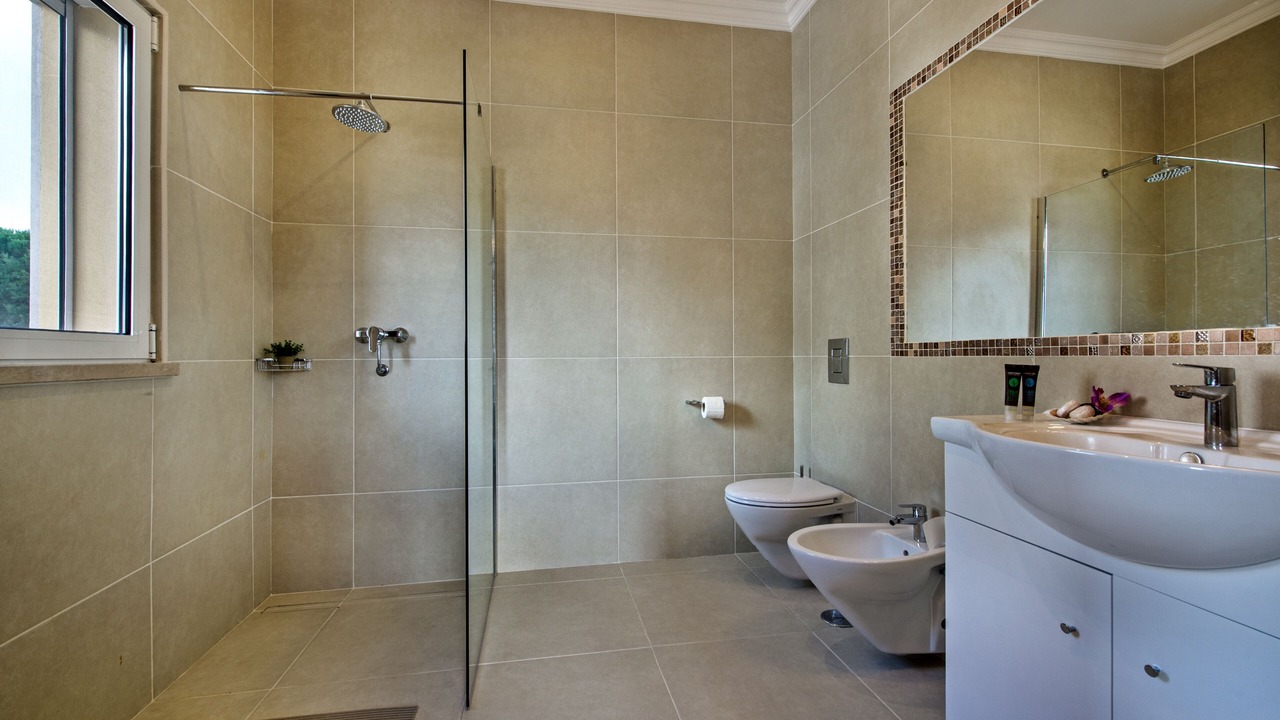 Photo of Bathroom in Albufeira