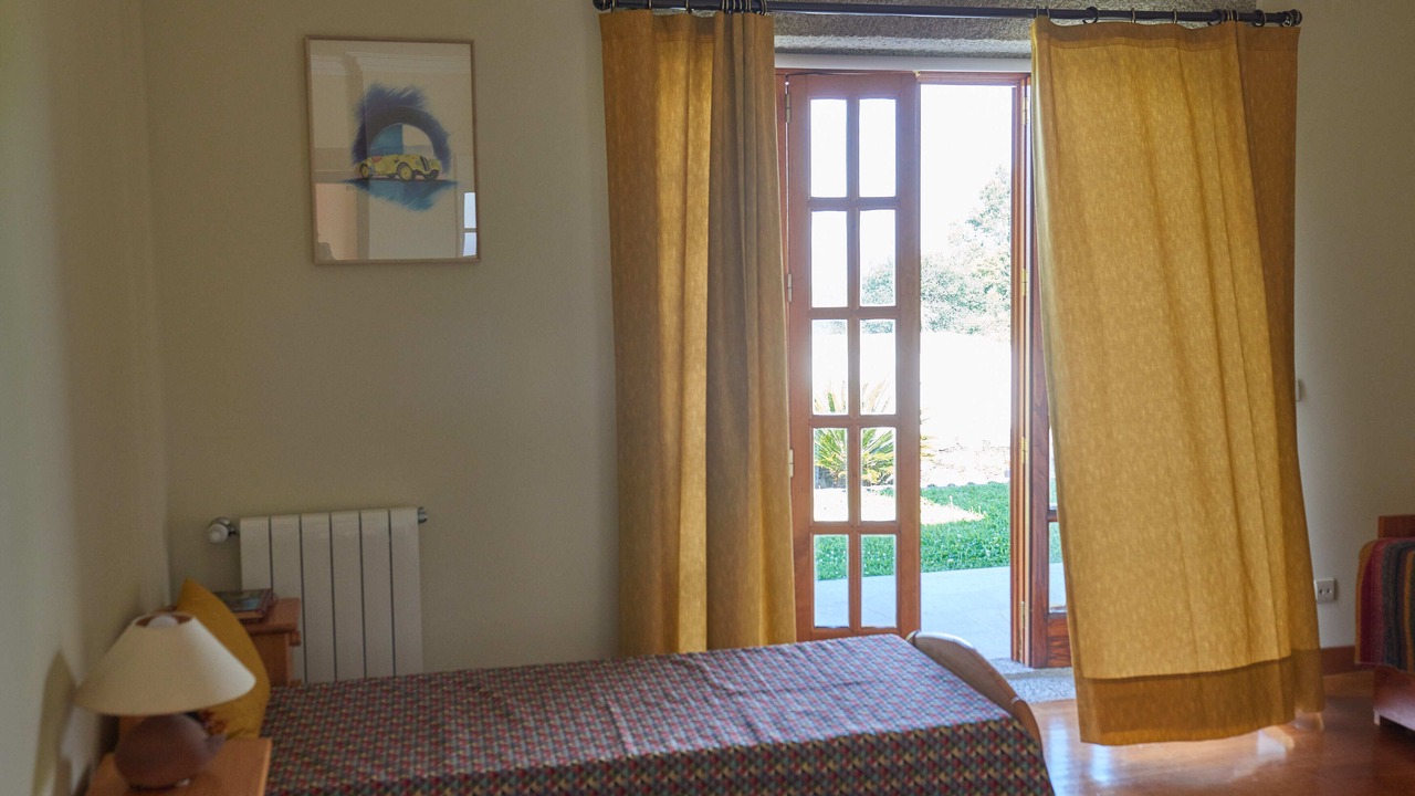 Photo of Bedroom in Caminha