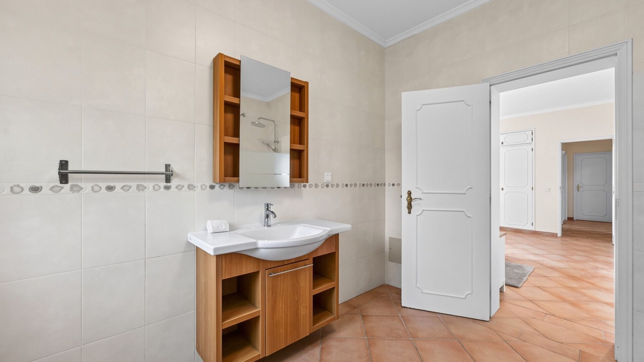 Photo of Bathroom in Ferrarias