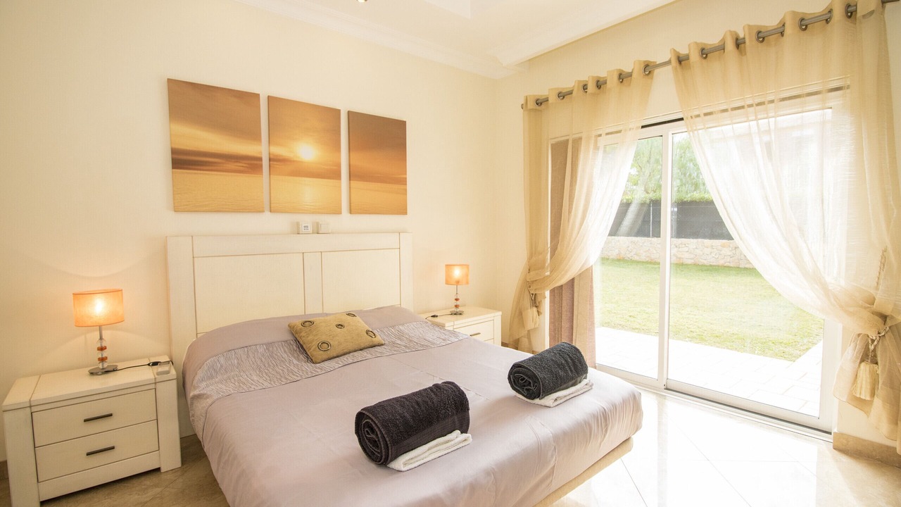 Photo of Bedroom in Quarteira