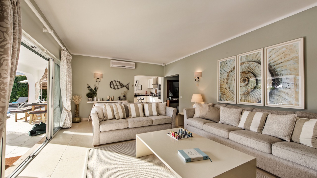 Photo of Livingroom in Almancil