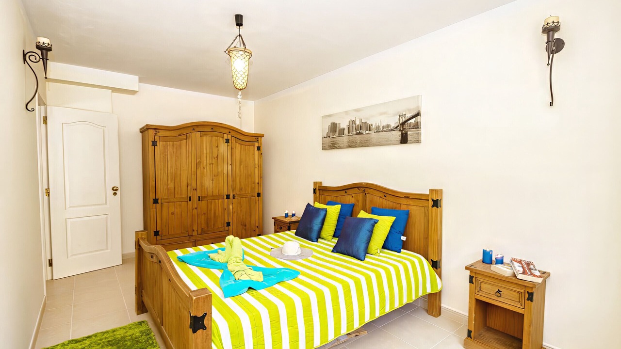 Photo of Bedroom in Portimao