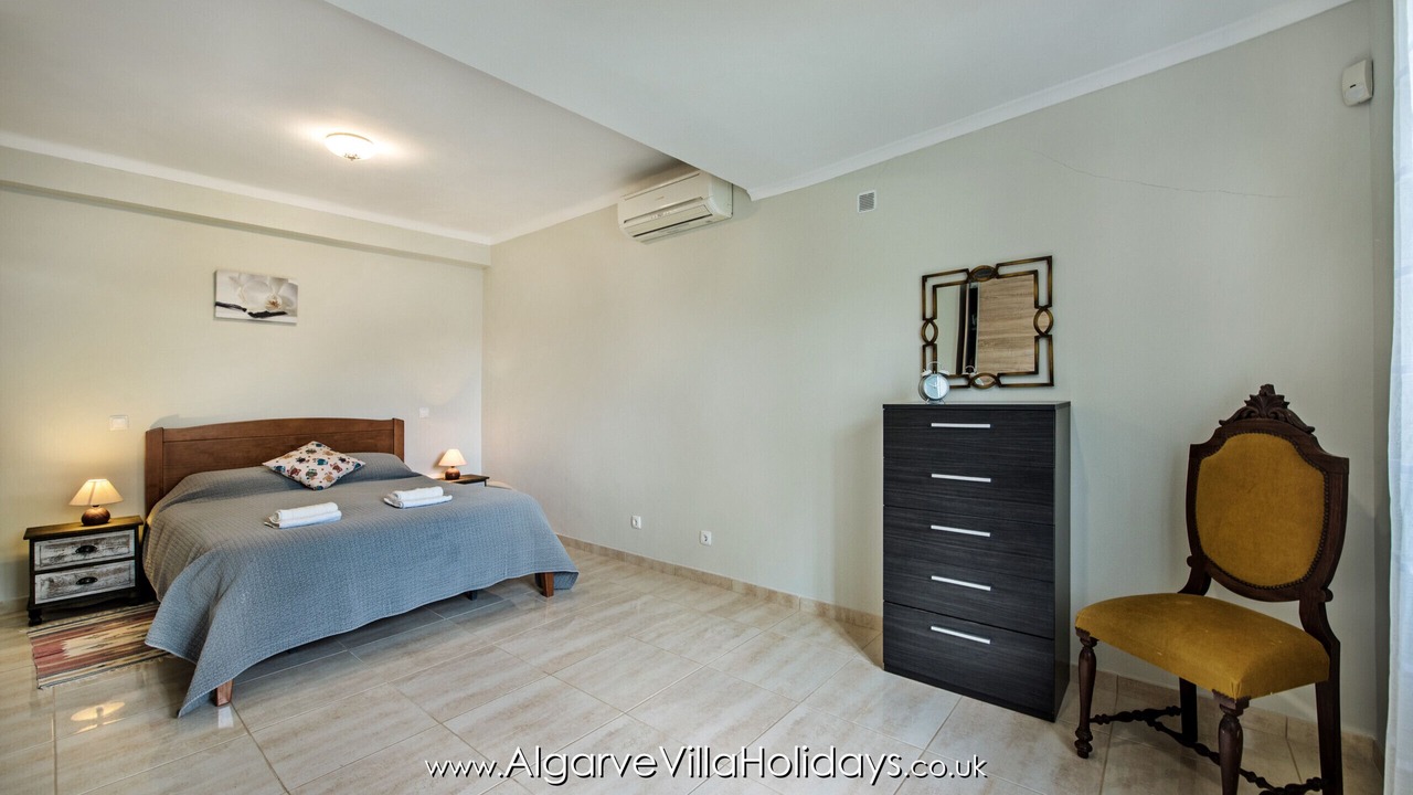 Photo of Bedroom in Castelo