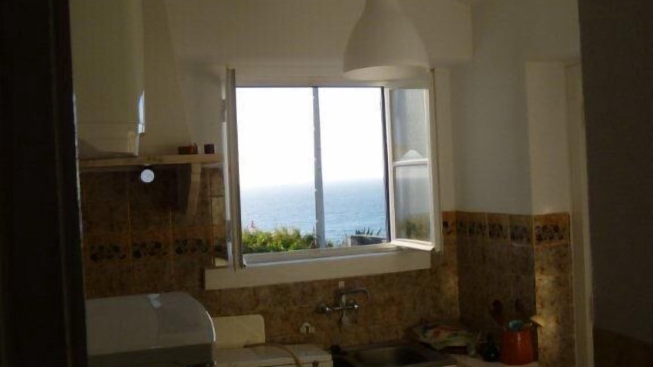 Photo of Kitchen in Azenhas do Mar