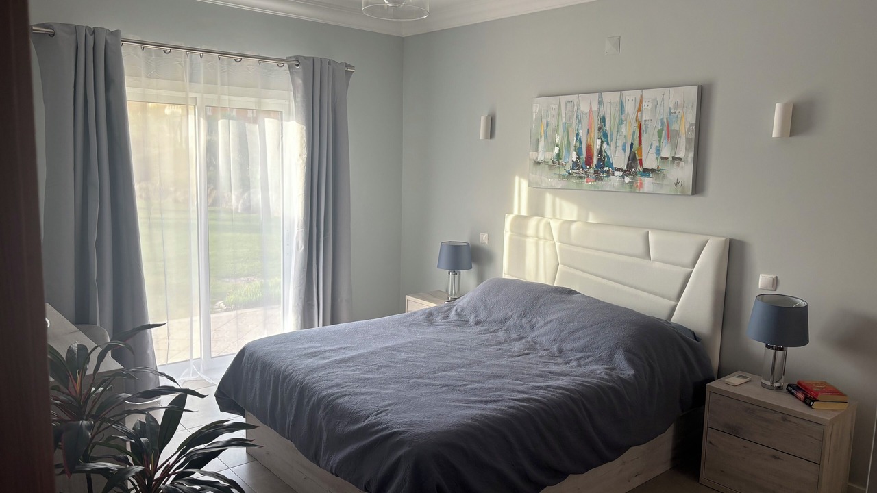 Photo of Bedroom in Atalaia