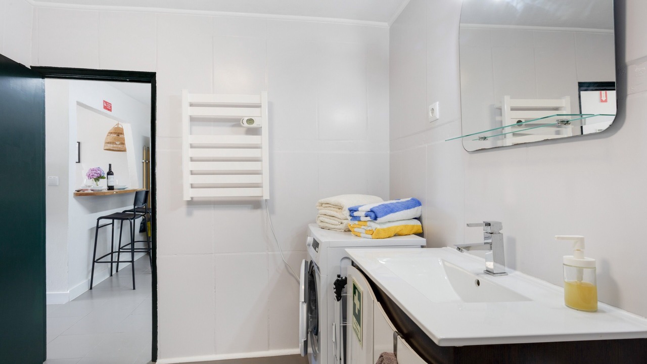 Photo of Bathroom in Cadaval