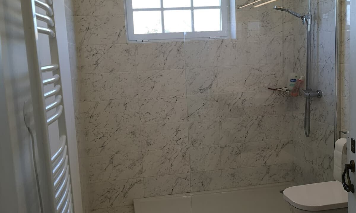Photo of Bathroom in Aldeia de Irmaos