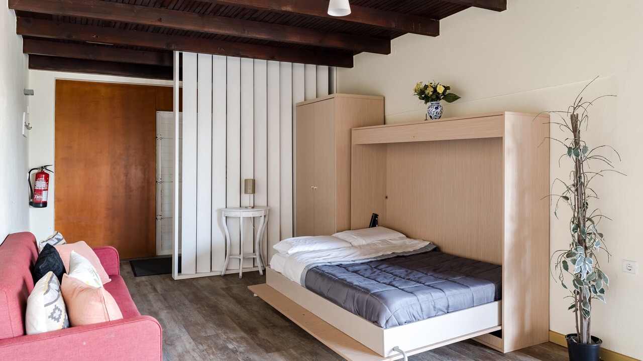 Photo of Bedroom in Rates