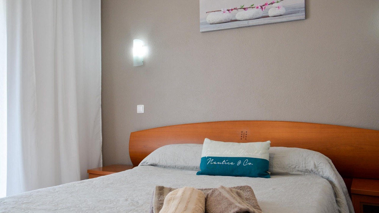 Photo of Bedroom in Vale de Centianes