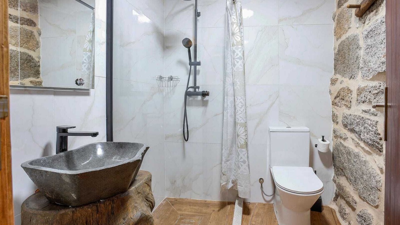 Photo of Bathroom in Melgaco