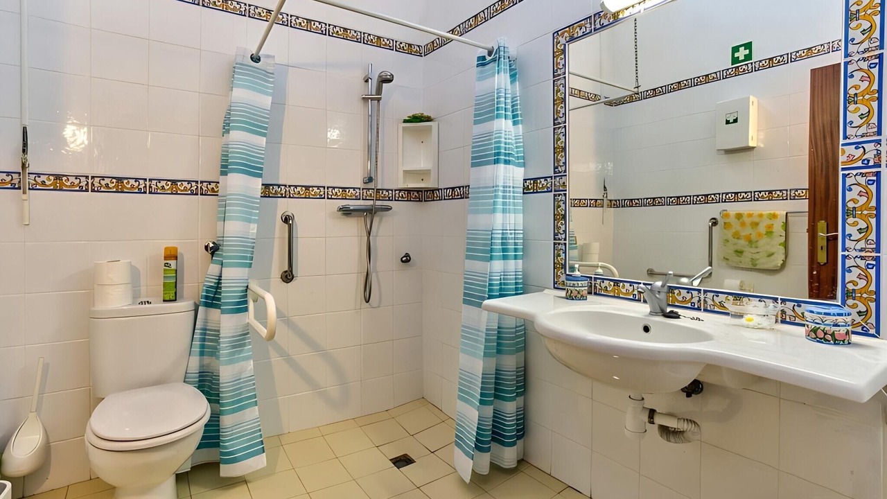 Photo of Bathroom in Alcalar