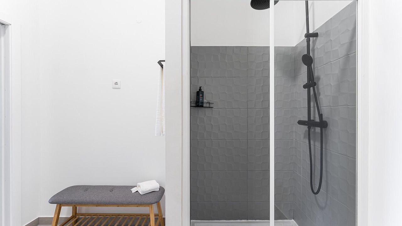 Photo of Bathroom in Coimbra City Centre