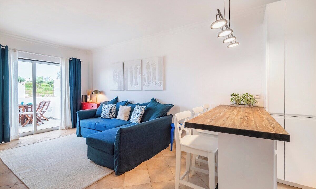 Photo of Livingroom in Alpouvar