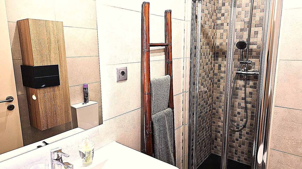 Photo of Bathroom in Sesimbra