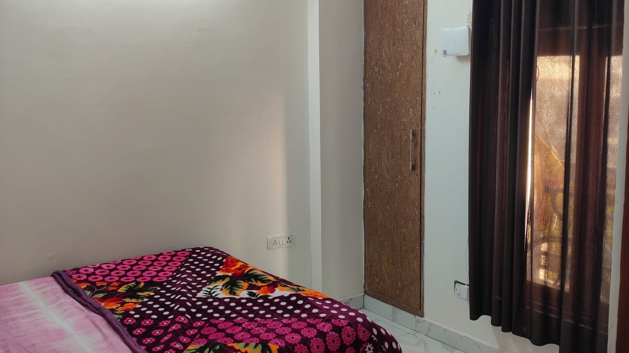 Photo of Bedroom in Sainik Farm