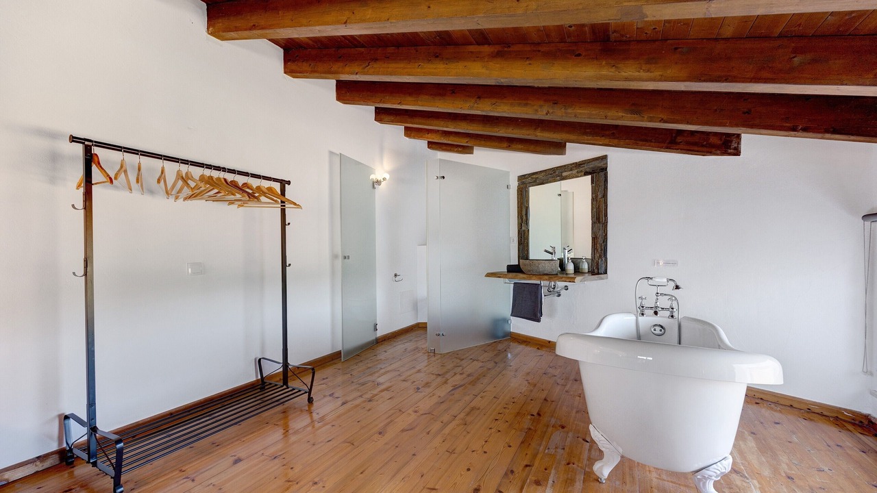 Photo of Bathroom in Raposeira