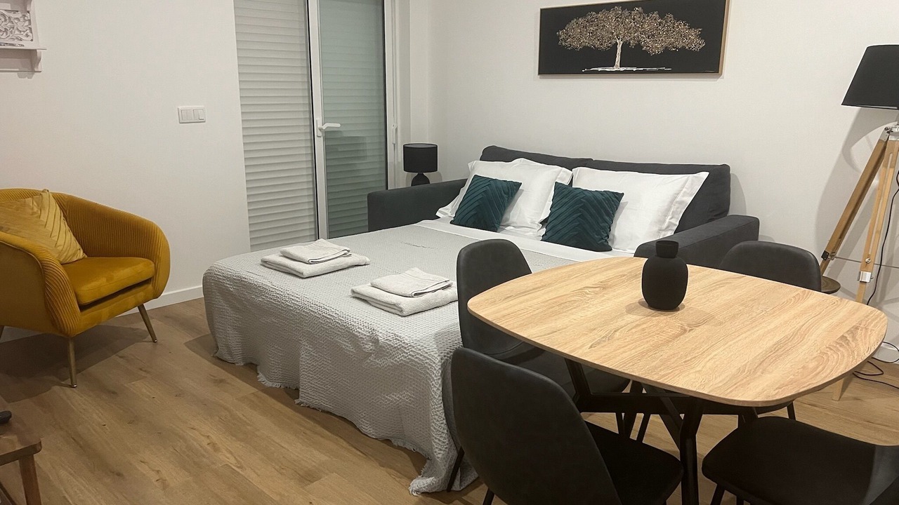 Photo of Bedroom in Faro City Centre