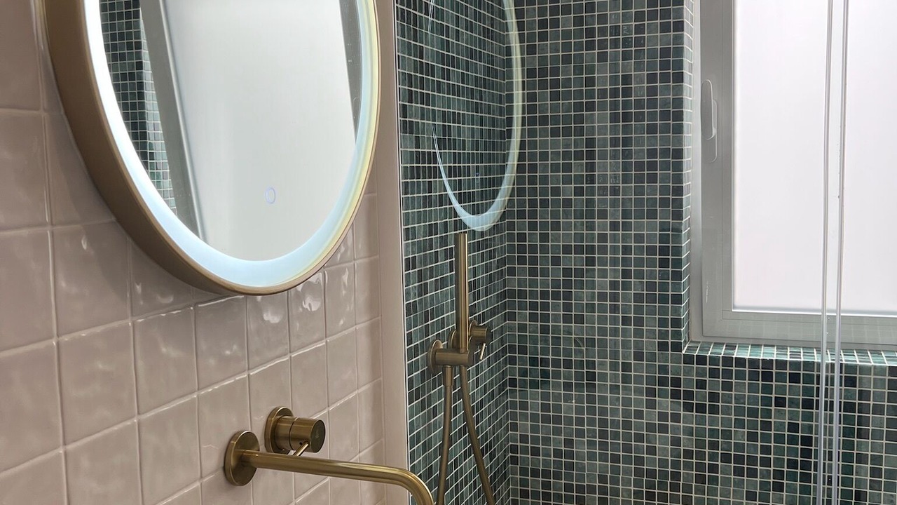 Photo of Bathroom in Faro City Centre