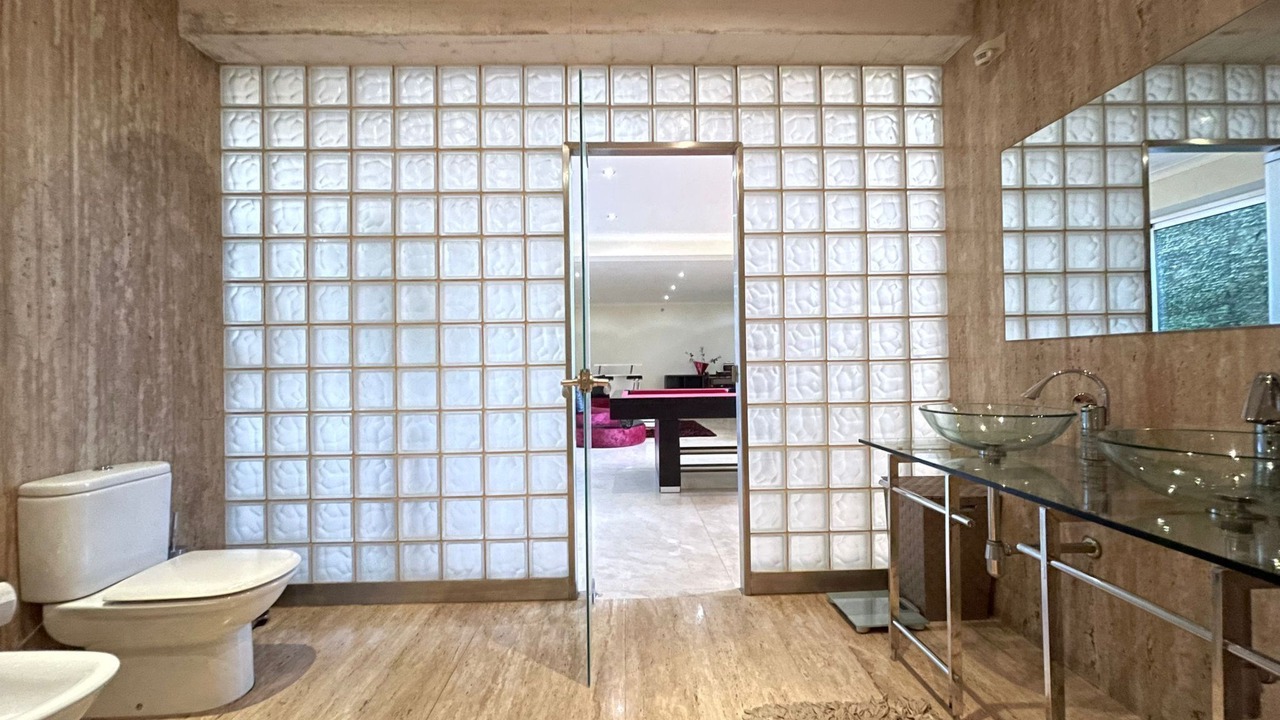 Photo of Bathroom in Cardielos