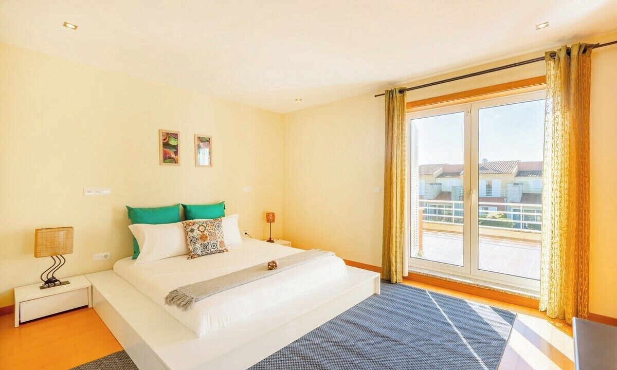 Photo of Bedroom in Furadouro