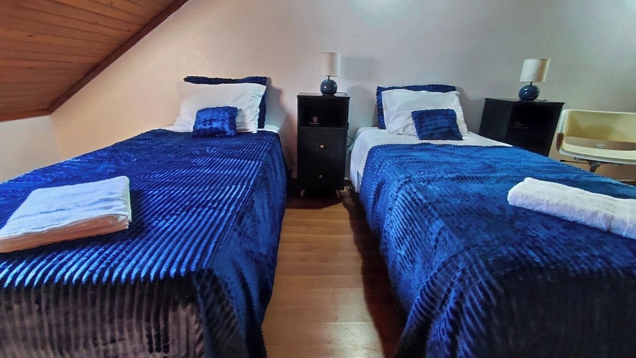 Photo of Bedroom in Arruda dos Pisoes
