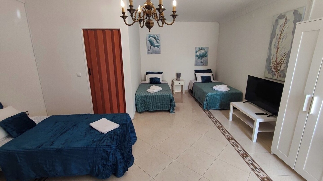 Photo of Bedroom in Arruda dos Pisoes