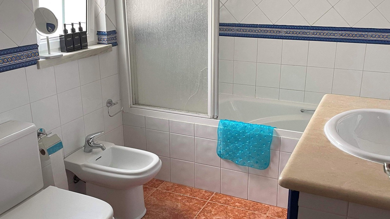 Photo of Bathroom in Vila Nova de Milfontes