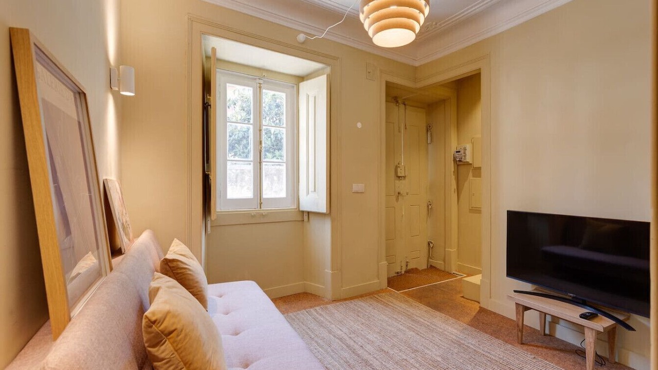 Photo of Livingroom in Linda-a-Velha