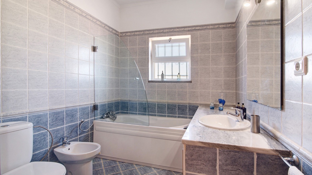 Photo of Bathroom in Tavira