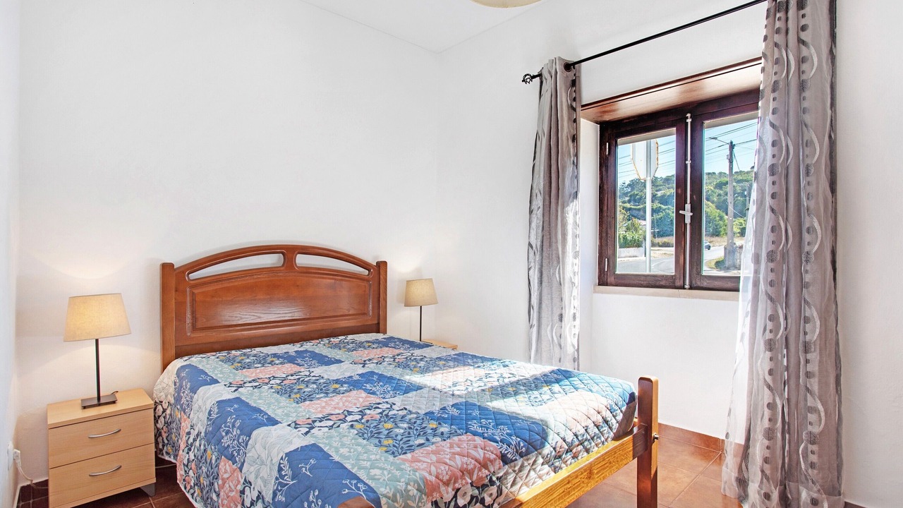 Photo of Bedroom in Alcobaca