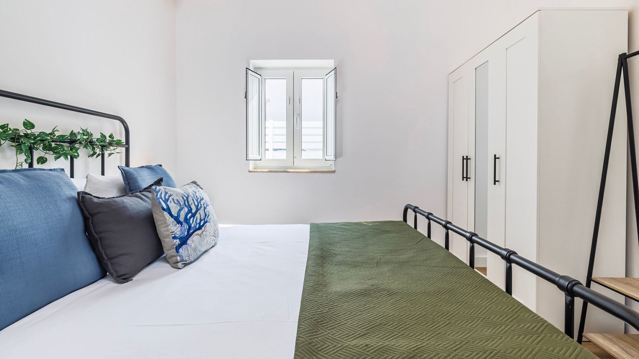 Photo of Bedroom in Trafaria
