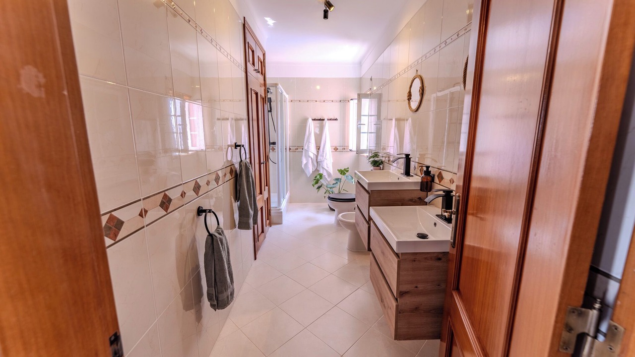 Photo of Bathroom in Torres Vedras