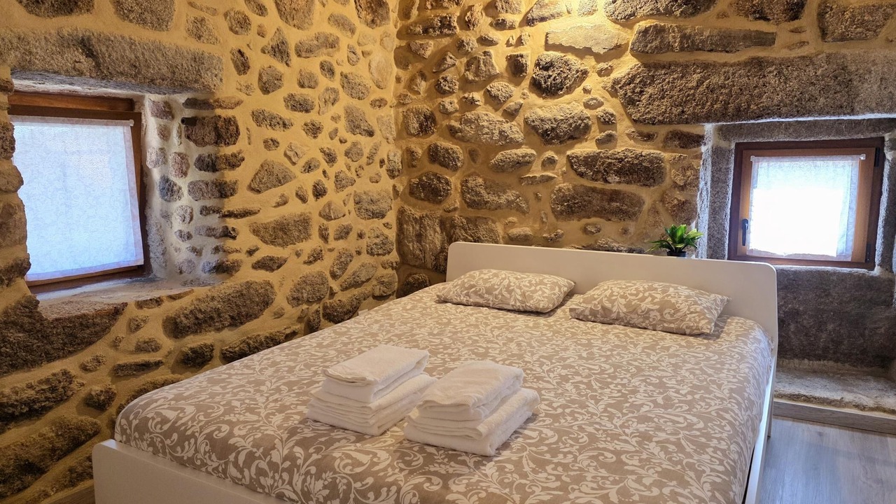 Photo of Bedroom in Melgaco