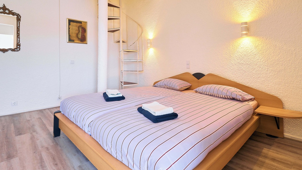 Photo of Bedroom in Vale de Centianes