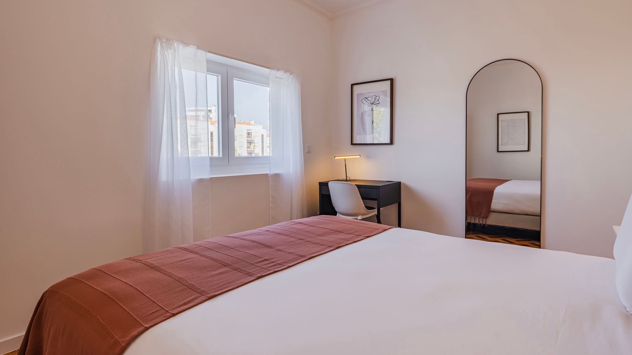 Photo of Bedroom in Cascais