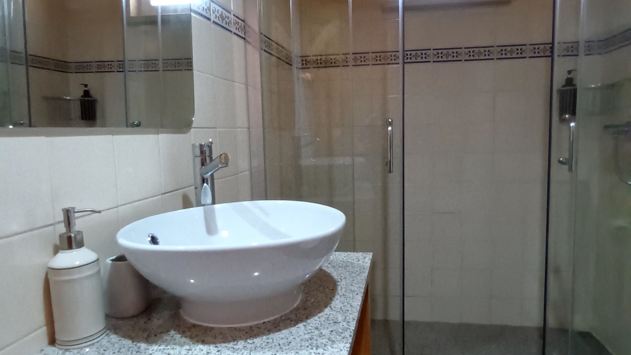 Photo of Bathroom in Penela