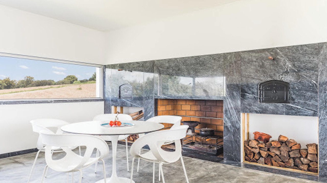 Photo of Livingroom in Foros de Vale de Figueira