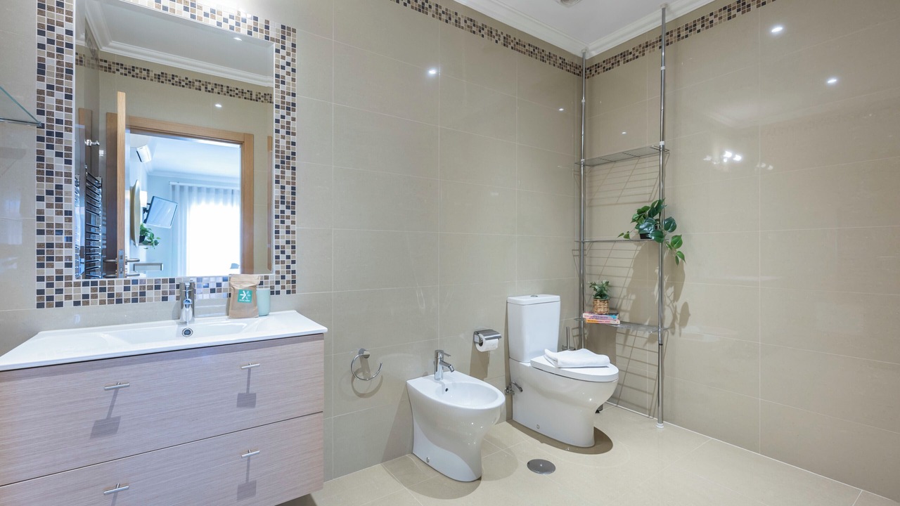 Photo of Bathroom in Atalaia