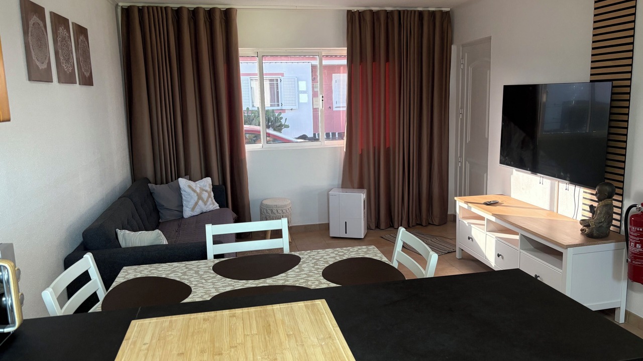 Photo of Livingroom in Calheta